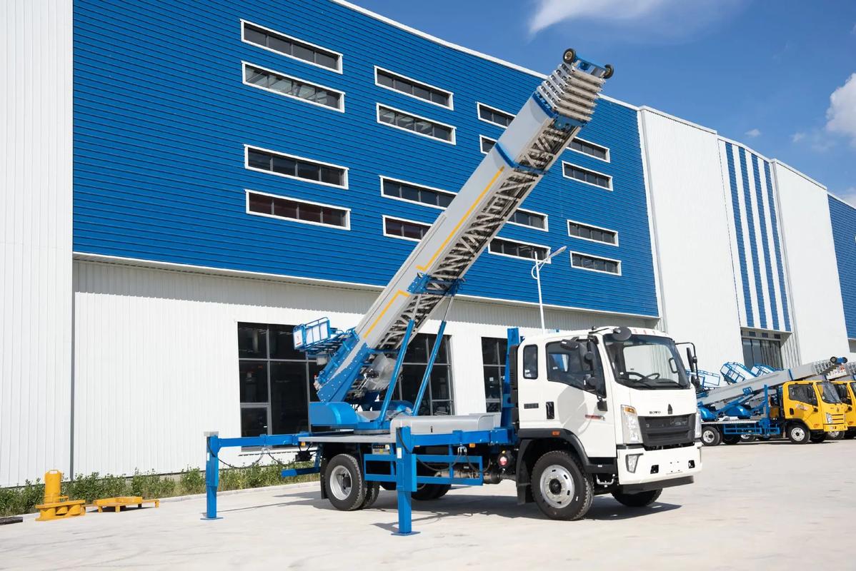 梅州小型云梯车上料车租赁多少钱